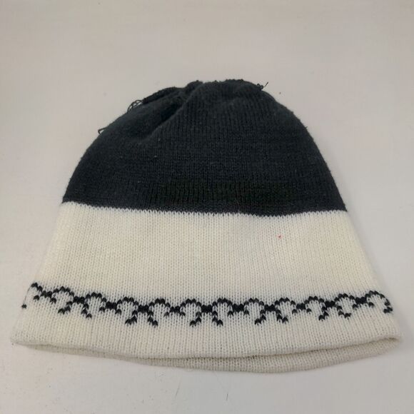 English Village Women's Knit Beanie Hat Cap Black White Fair Isle Acrylic - Picture 8 of 10